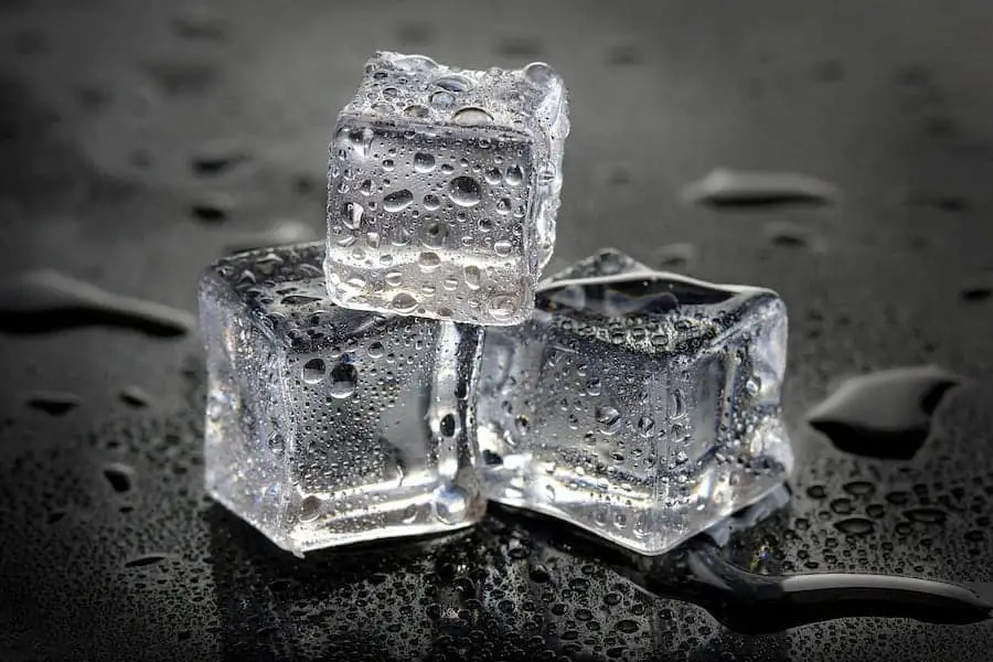 An image of ice cubes