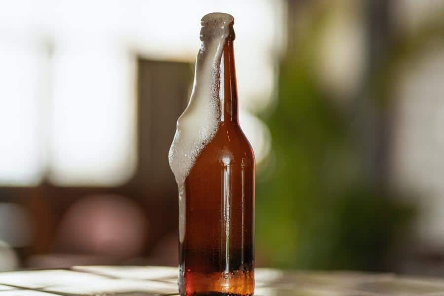 An image of a beer bottle