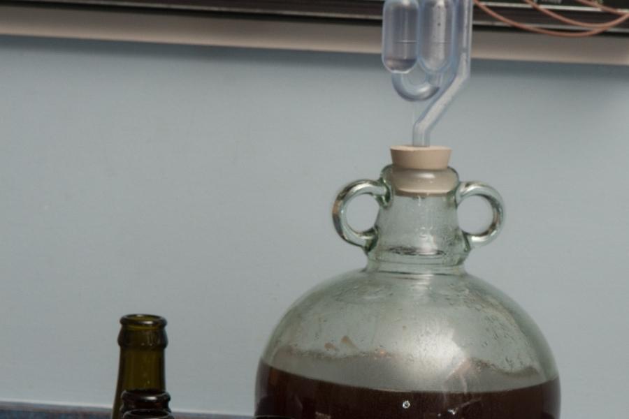 An airlock on a bottle