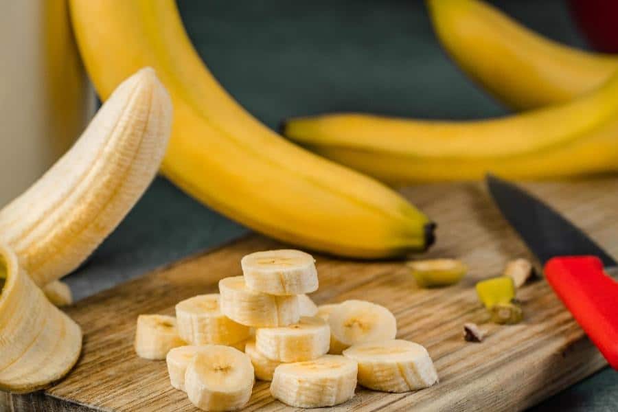 An image of sliced banana