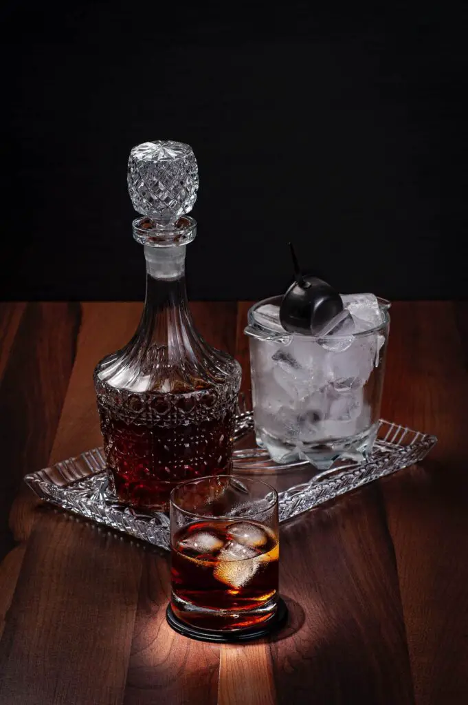 An image of rum with ice